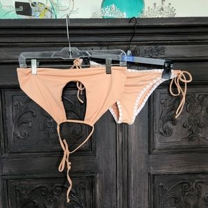 Dippin Daisy's bikini size Medium top large bottom